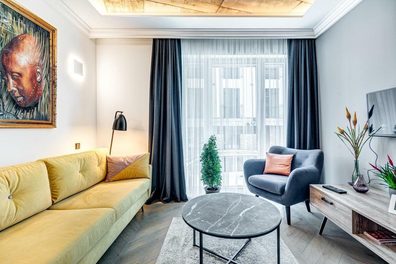 Apartment Happy Presidential, Self Check-in, Parking In The Underground Garage